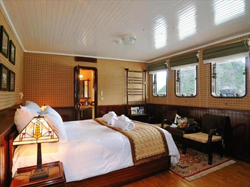 Emeraude Classic Cruises Ha Long Quarto foto