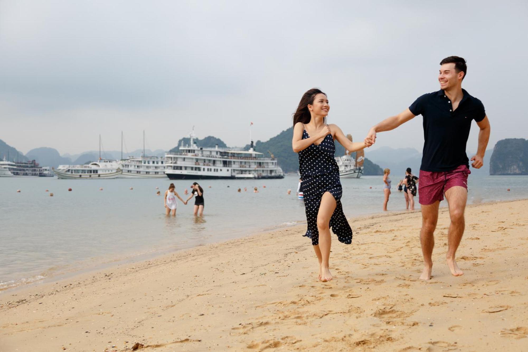 Emeraude Classic Cruises Ha Long Exterior foto
